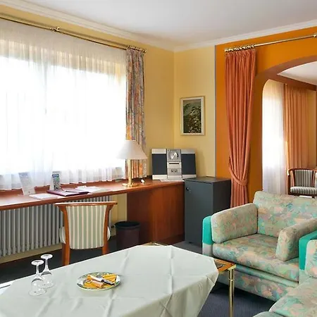 Naturmed Am Park 4*