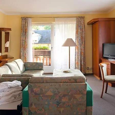 Naturmed Am Park מלון