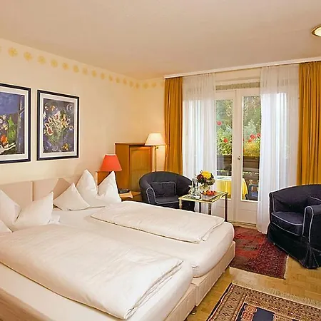 Naturmed Am Park מלון 4*